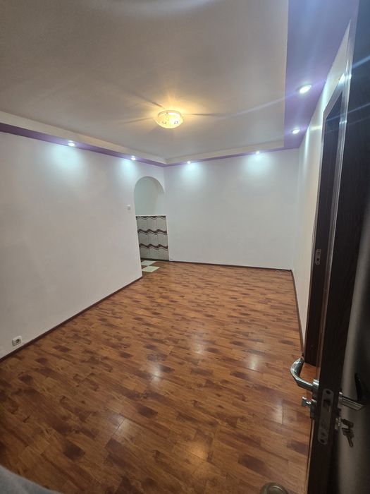 Apartament de inchiriat