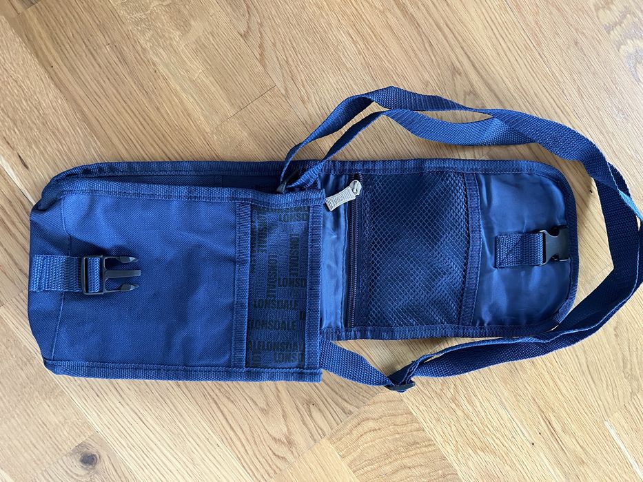 Мъжка малка чанта Lonsdale