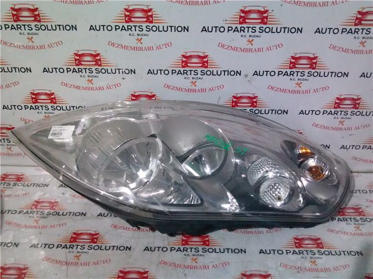 Far stanga renault master an fabr. 2013
