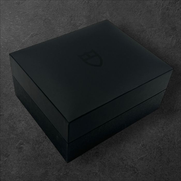 TUDOR кутия за часовник нова