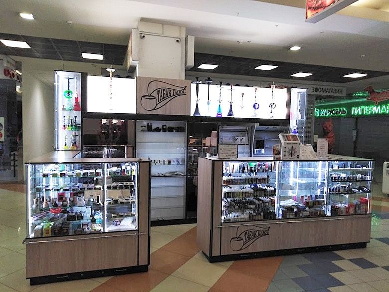 Сдаются бутики и торговые точки в торговом доме