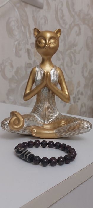 Украшения из камней с Тибета