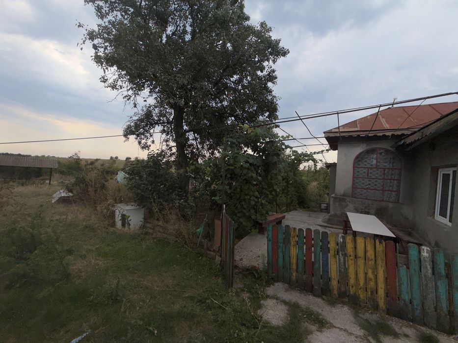 Casa de vânzare letca nou milcovatu teren 3500 m2