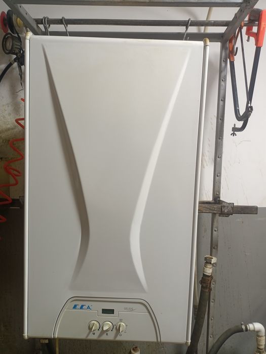 E C A  катиол сотилади   очиска килинган хамма жойи ишлайди