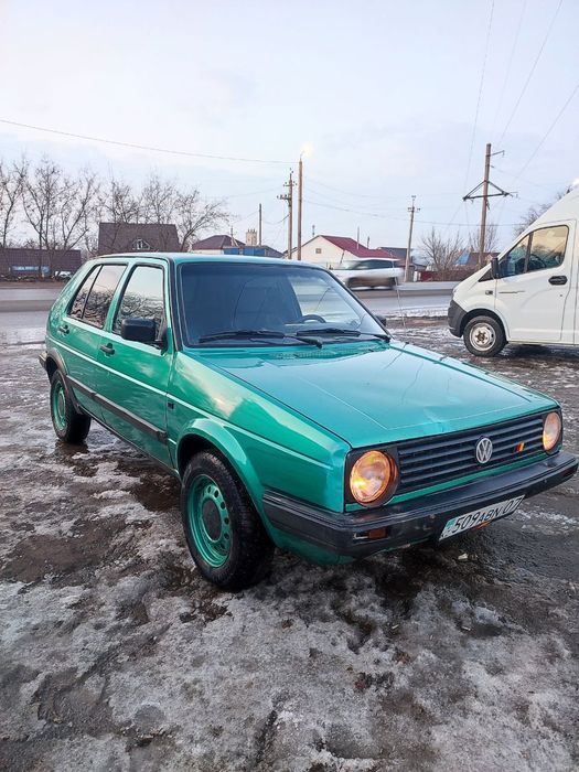 Продам авто Volkswagen Golf 2
