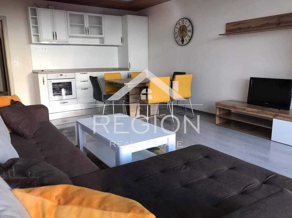 Дава се под наем Двустаен апартамент в Варна, Възраждане 1 - 65 кв.м за 382.5 € - Снимка #3