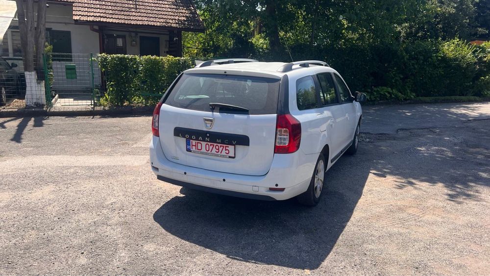 Dacia Logan MCV. Are numere rosii scoase