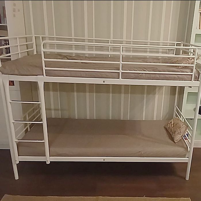 Двухъярусная кровать Икея