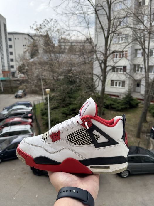 Air Jordan 4 Retro Fire Red 2020
