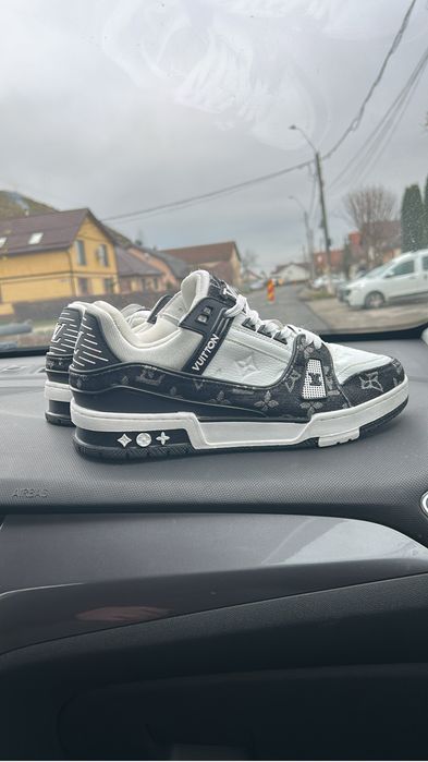 Lv trainer marimea 44