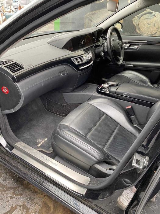 Dezmembrez mercede s class w221 6.3 AMG/pachet AMG w221/abc/bara amg/