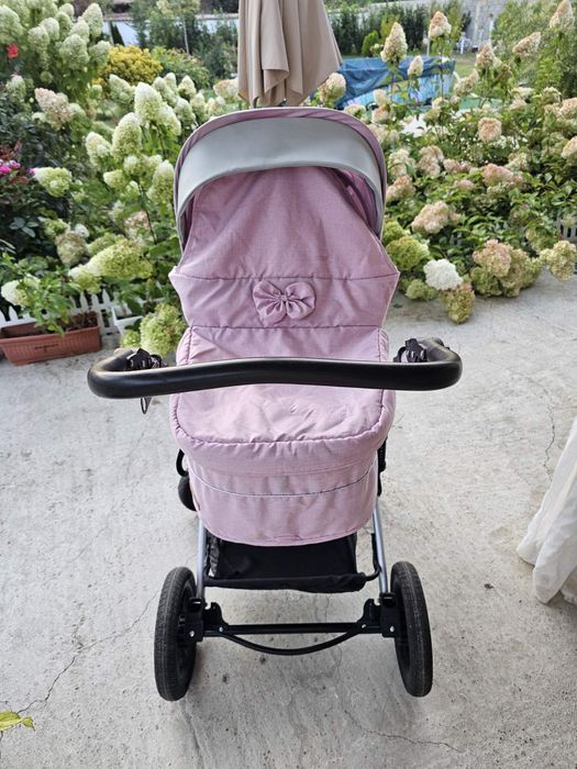 Бебешка количка Chipolino Kamea розова