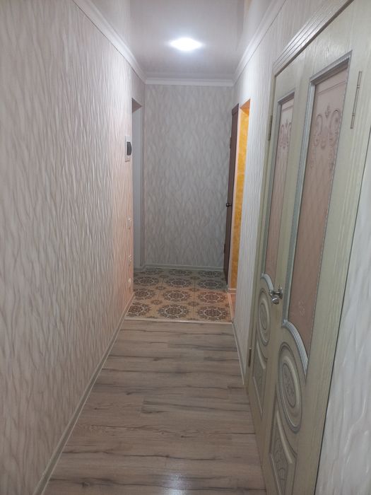 Продам двух комнатную  квартиру