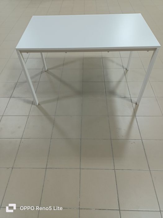 Обеденный стол IKEA