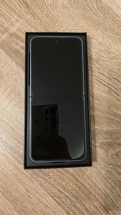 Samsung Galaxy Z Flip 6 Blue 256 GB