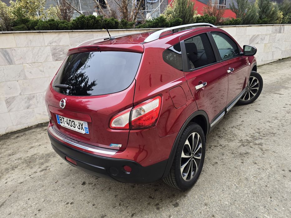 Nissan Qashqai Tekna / Panoramic / Navigatie / Euro 5