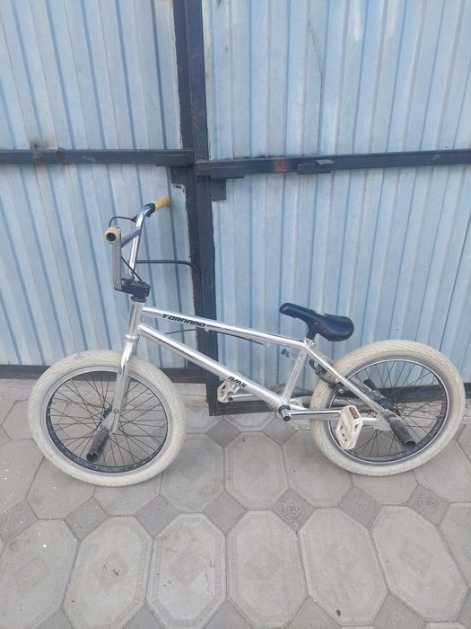 Продам BMX почти новый