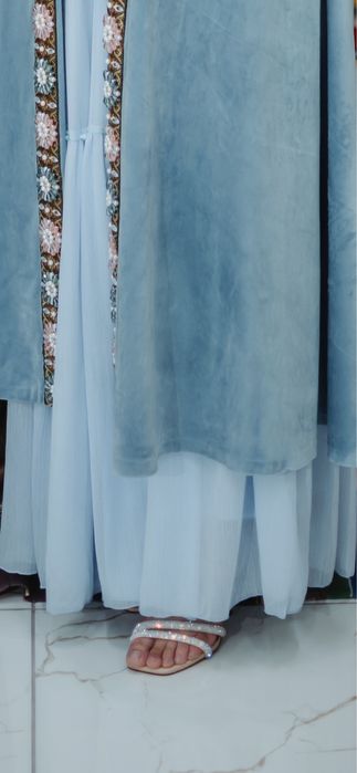 продам босоножки