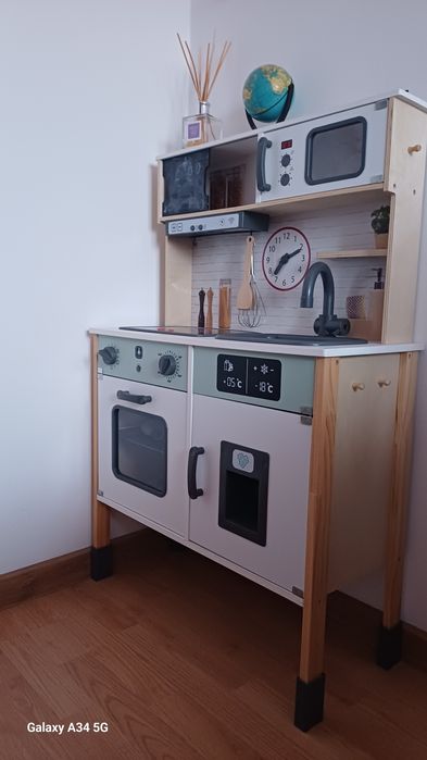 Bucatarie copii model deosebit