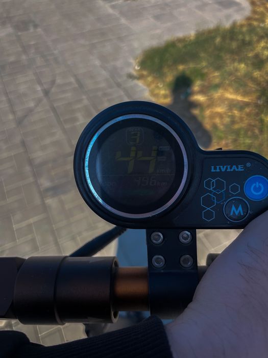 Продается Электросамокат в идеальном состоянии. С малым пробегом