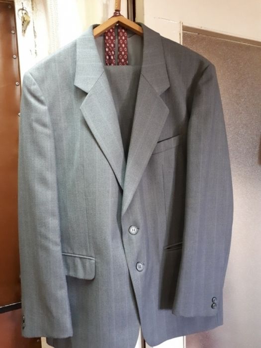 Костюм двойка продается