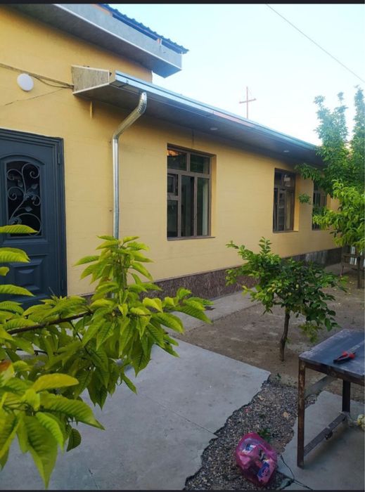 Продается дом на земле 2.7 соток Азербайджанский центр Мирабад