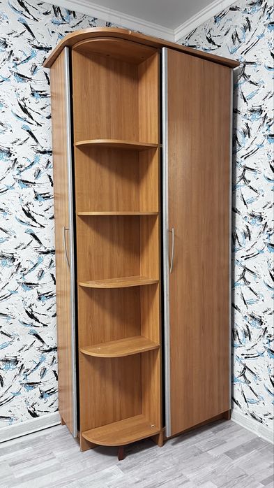 2 шкафа в отличном состоянии