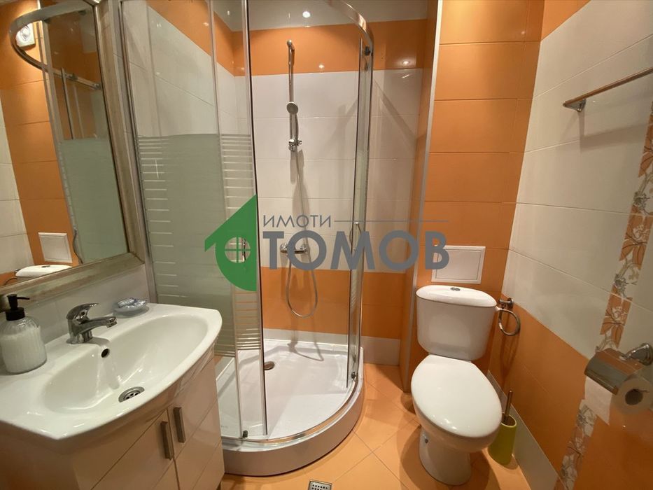 Продава се Двустаен апартамент в Шумен, Пазара - 65 кв.м за 1647 €/кв.м - Снимка #6