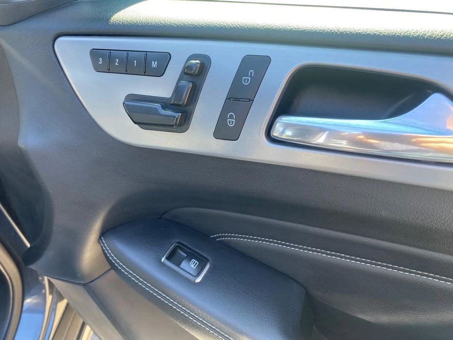 Mercedes-Benz ML Mercedes Benz ML 350 Bluetec 4Matic - se emite factura