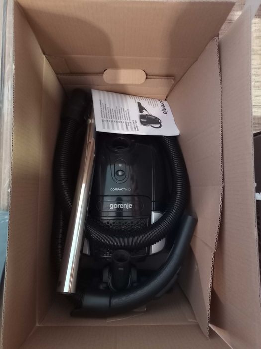 Прахосмукачка Горение 800W
