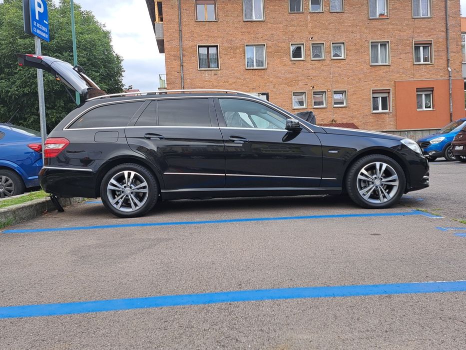 MERCEDES-BENZ E-Class 2011 — imagine 4