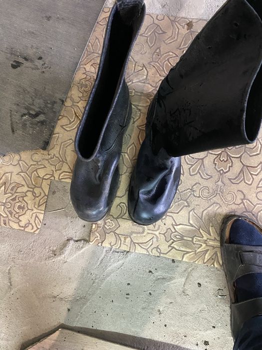 Сапоги кирзовые размер 45  44  новые недогрого