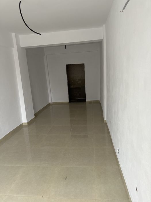 Spatiu comercial utracentral in Oras Racari 70 mp