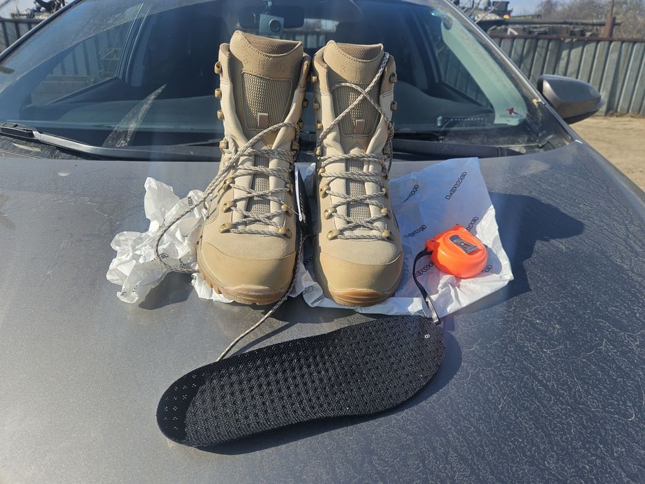 Bocanci Lowa 42 militari