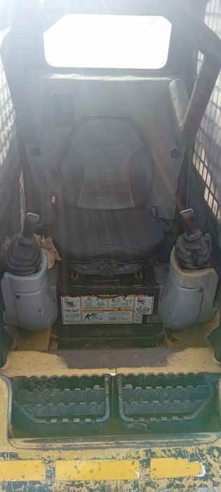 Miniincarcator Caterpillar 226 2600kg