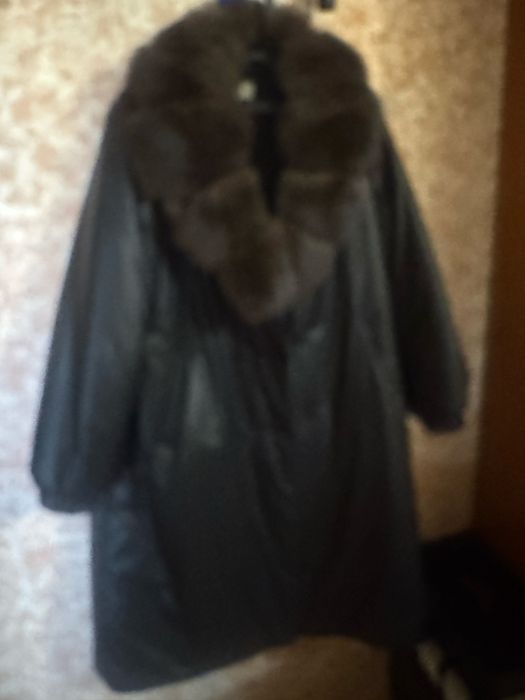 Продам женское пальто