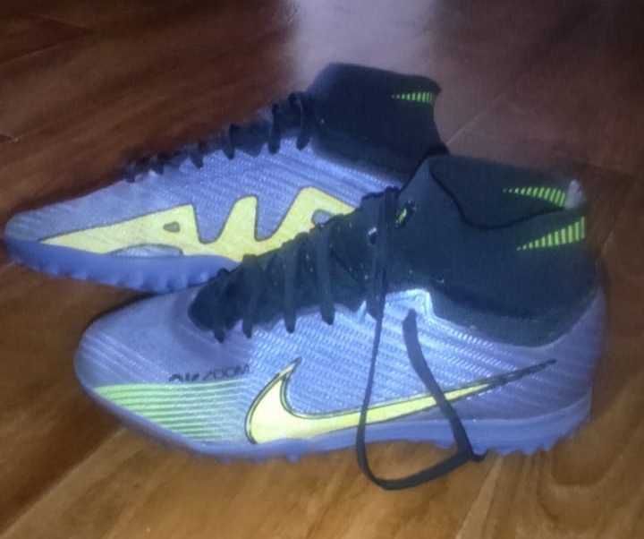 Сороконожки Nike air zoom