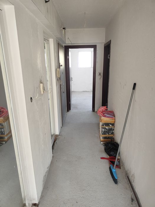 Продава се Тристаен апартамент в Хасково, Училищни - 92 кв.м за 1631 €/кв.м - Снимка #15