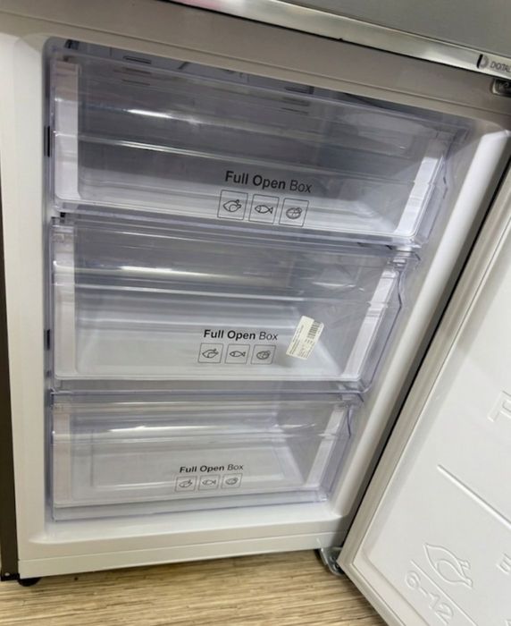 Холодильник samsung