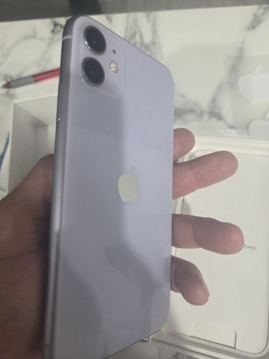 IPhone 11, 128gb в отличном состоянии