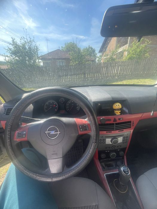 Opel Astra H