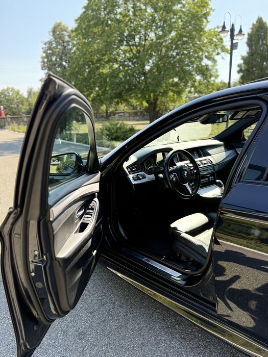 Vand Bmw Seria 5 F10~2016~M~Pachet