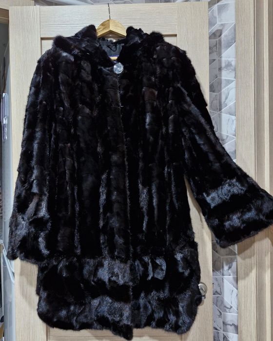 Продам норковую шубу