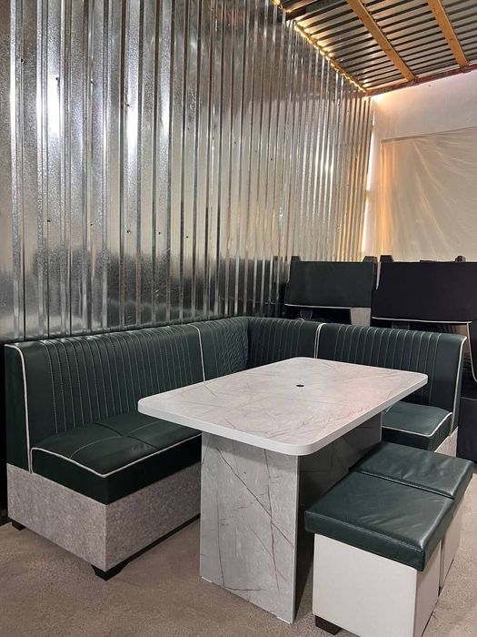 Продаётся новые кухонные уголки