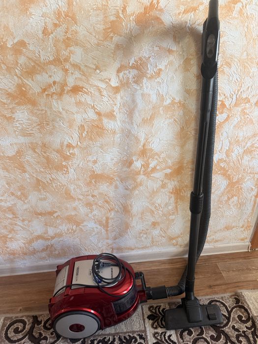 Продам Пылесос Samsung