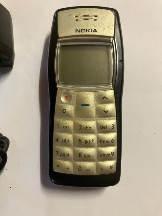 Телефон Nokia 1100 Финландски