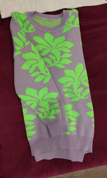 Дамски пуловери като нови