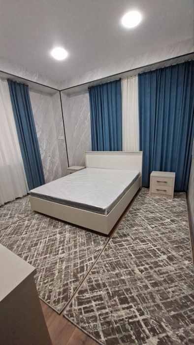 Аренда 6 та хонали ховли Бунйодкор Махалада