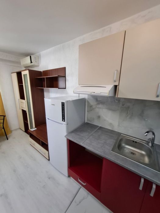 Cameră de cămin cu baie proprie zona Bularga Sectia de Politie Nr.5