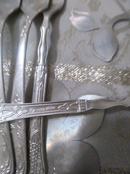 Мельхиоровые ложки, вилки